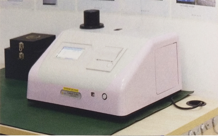 【衡鵬試驗(yàn)室】SUGA色差測(cè)試儀/色差試驗(yàn)室 Colorimeter